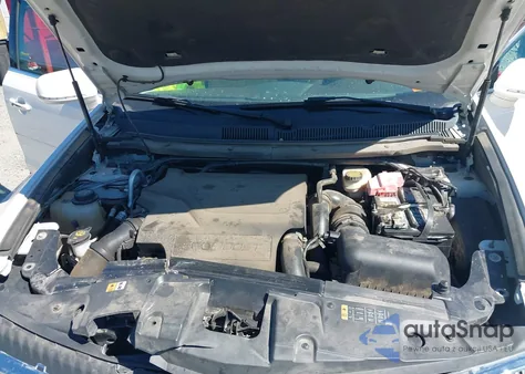 2014 Lincoln Mkt Ecoboost z USA, uszkodzony, nr VIN 2LMHJ5AT8EBL56143